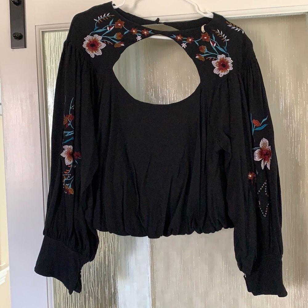 Beautiful embroidered free people blouse size xs